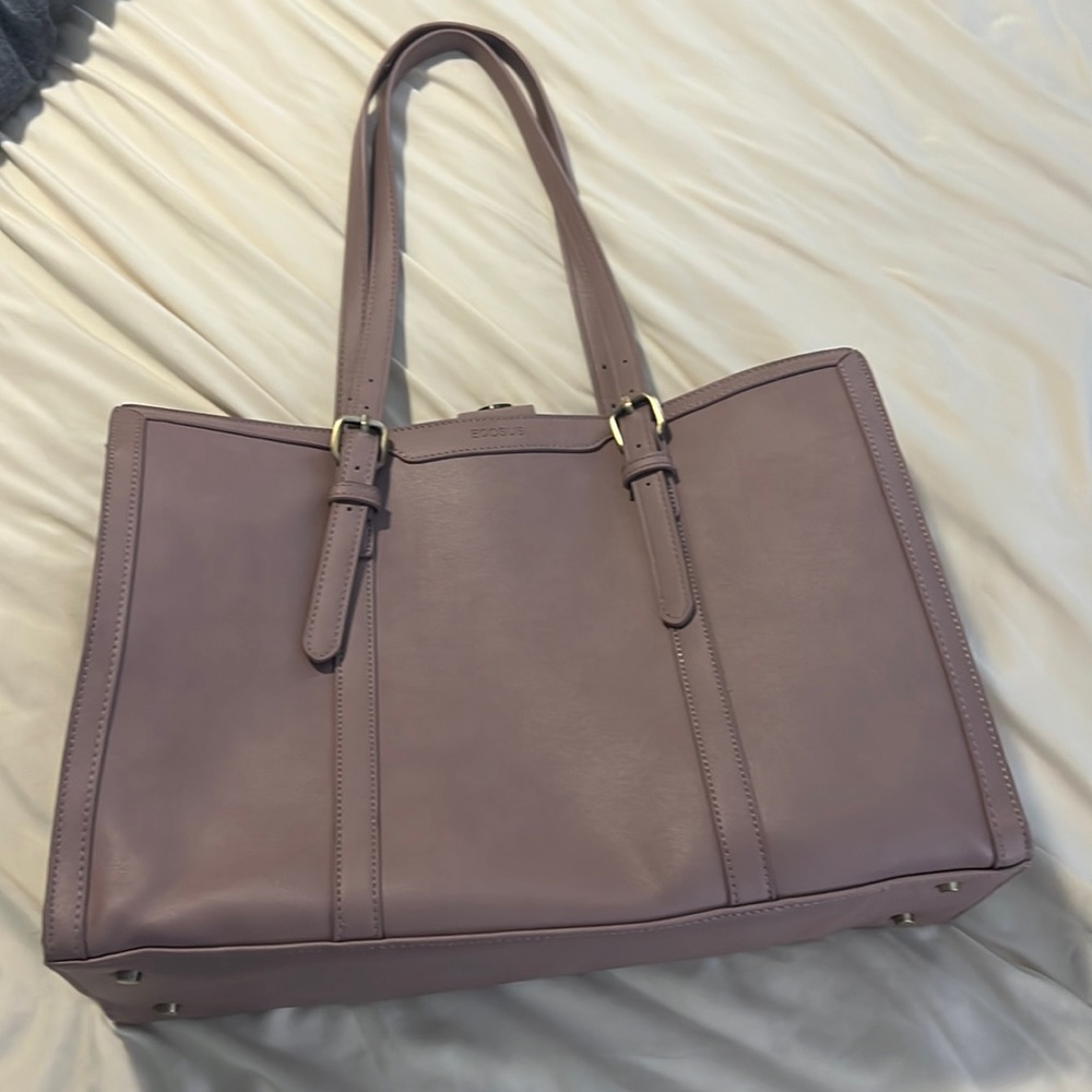 Eco Susi labtop Tote lavender color. Holds 15.6 computer